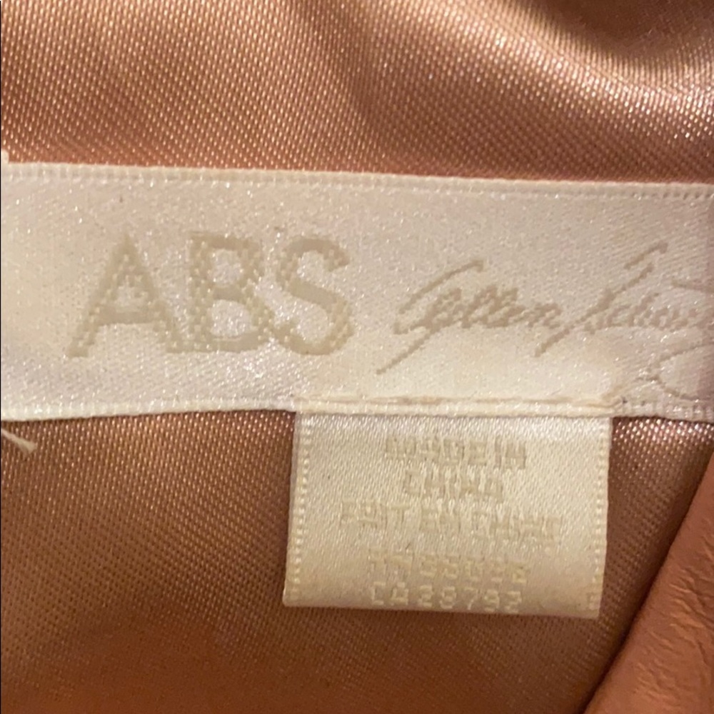 Pink leather dress - Picture 2 of 2